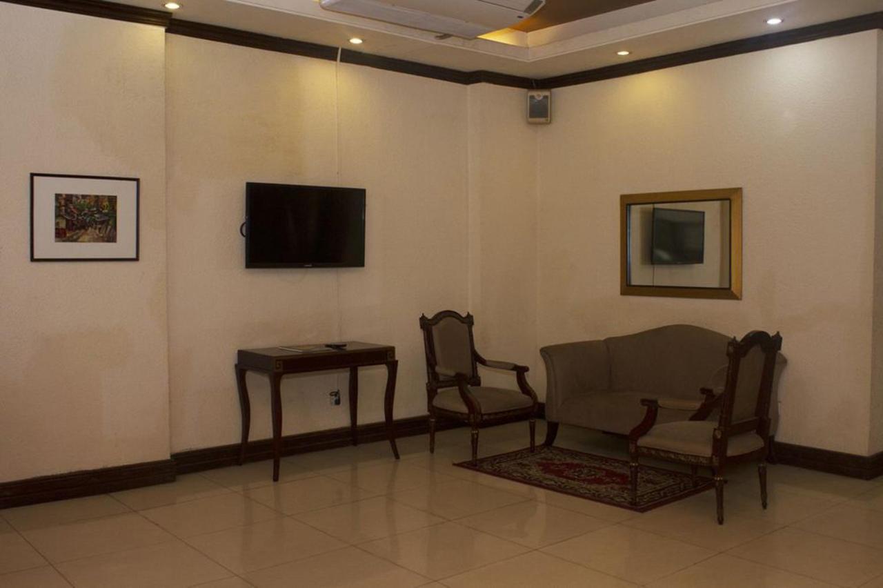 Hotel Tea Tree & Resort Dhaka Exteriör bild