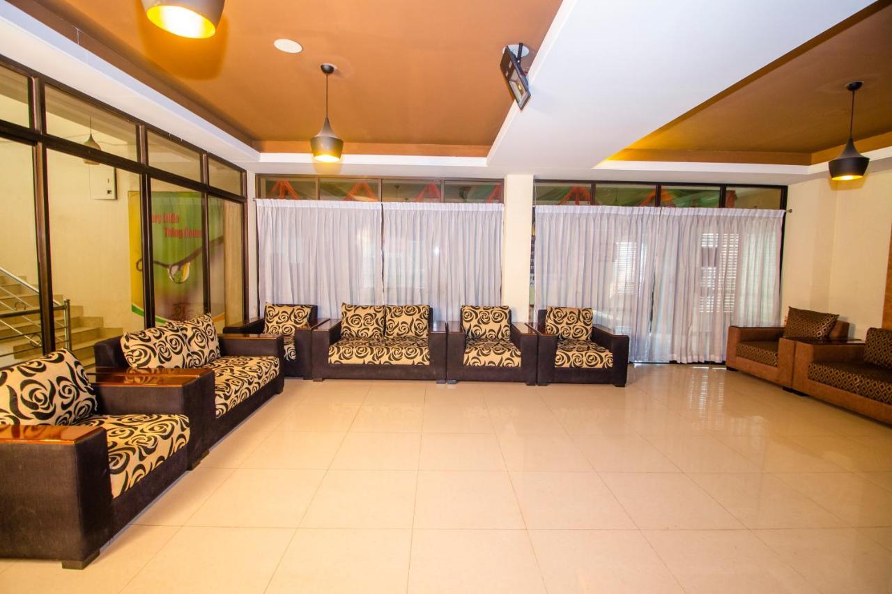 Hotel Tea Tree & Resort Dhaka Exteriör bild