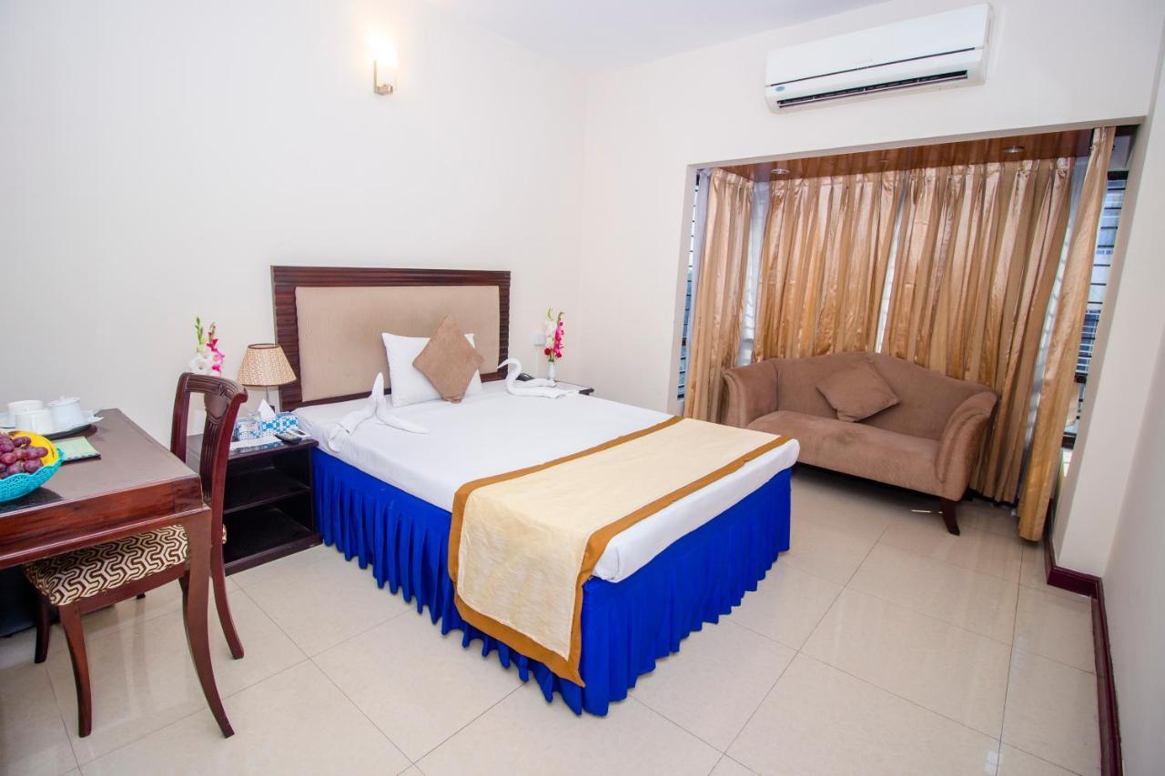 Hotel Tea Tree & Resort Dhaka Exteriör bild